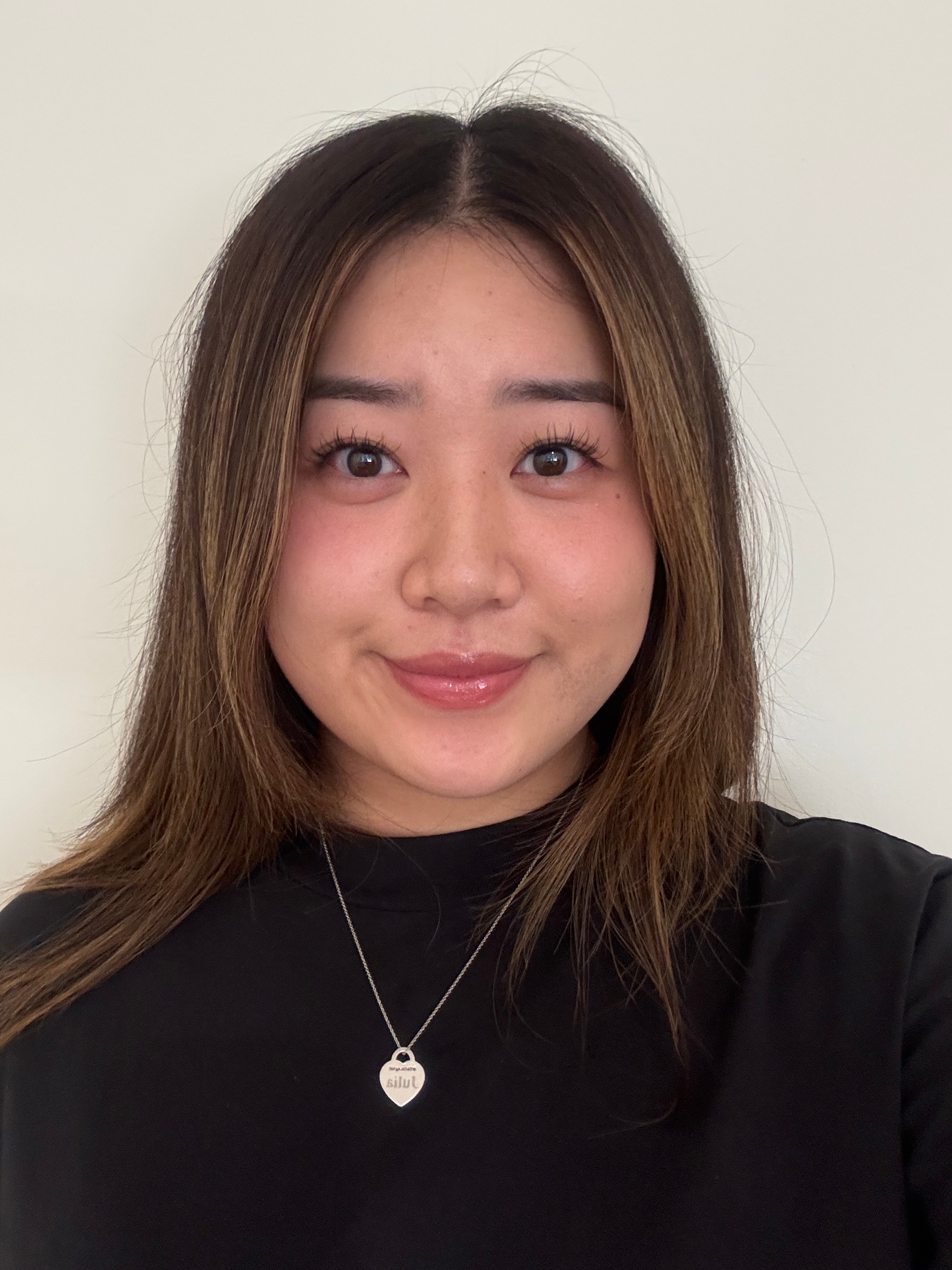 Portrait of Julia, Therapy Assistant